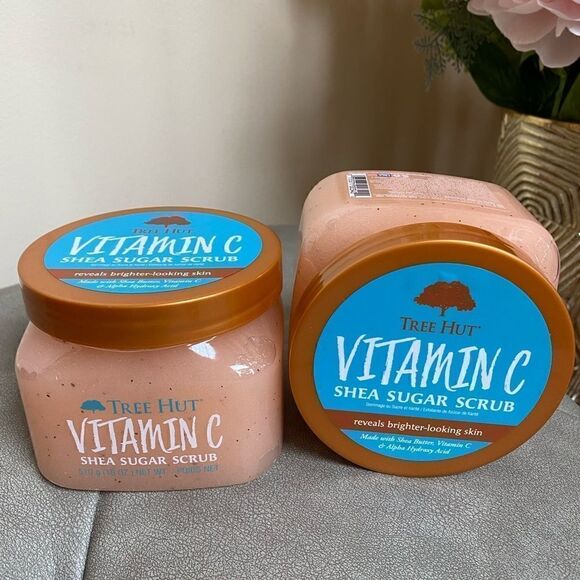 Tree hut VITAMIN C BRIGHTENING BODY SCRUB LOT OF 2 - Picture 1 of 3